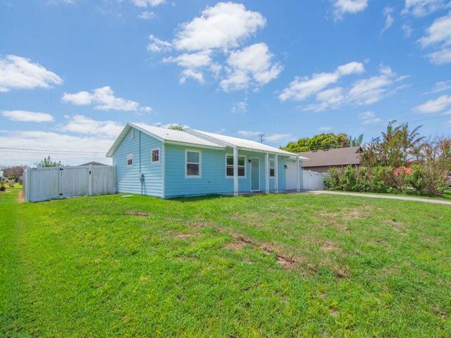 980 SW Connecticut Terrace, Port St. Lucie, Port St Lucie, FL 34953