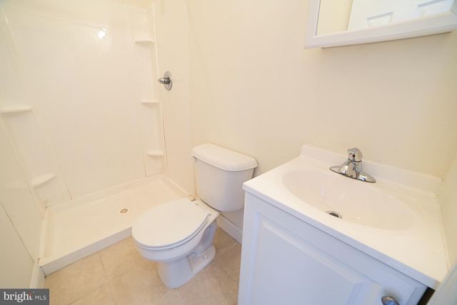 1735 W DIAMOND ST, Philadelphia, PA 19121