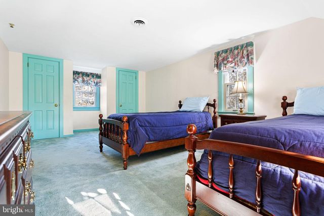 344 KNOLL TOP, Haddonfield, NJ 08033