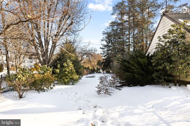 344 KNOLL TOP, Haddonfield, NJ 08033