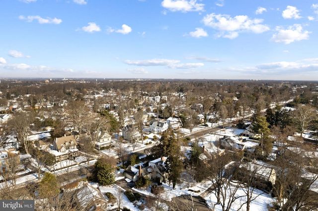 344 KNOLL TOP, Haddonfield, NJ 08033