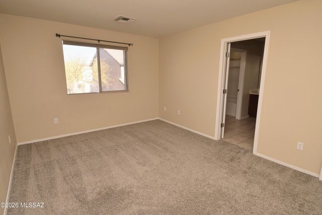 10610 E Pleasant Pasture Drive, Tucson, AZ 85747