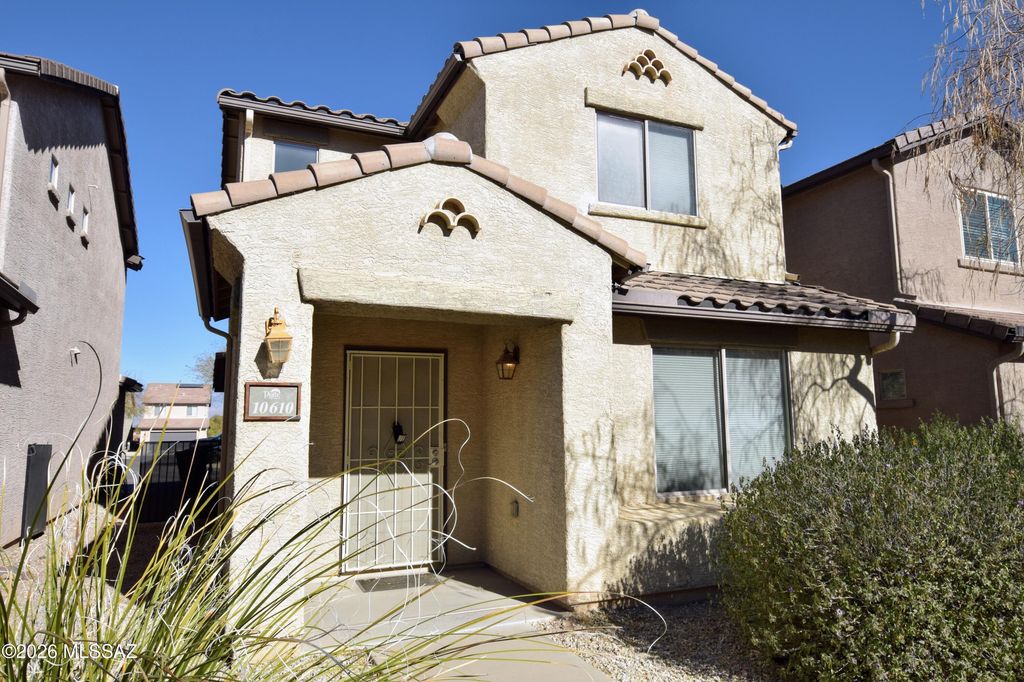 10610 E Pleasant Pasture Drive, Tucson, AZ 85747