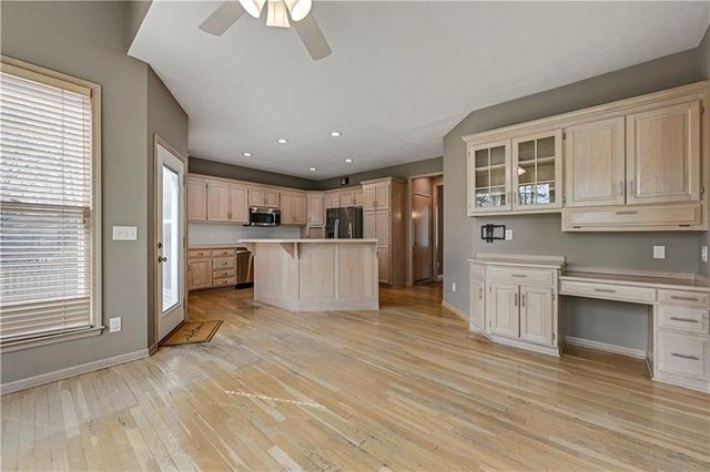 10468 W 131st Street, Overland Park, KS 66213