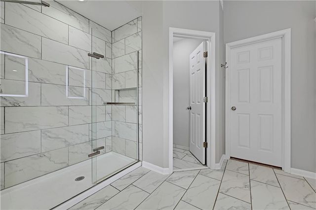 10468 W 131st Street, Overland Park, KS 66213