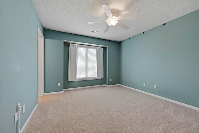 10468 W 131st Street, Overland Park, KS 66213
