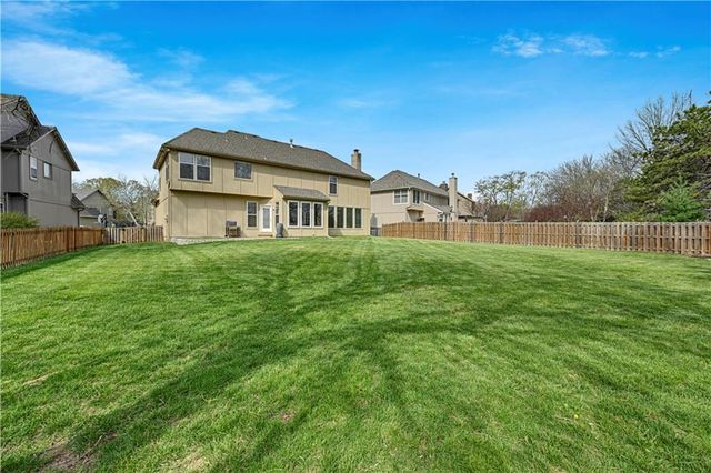10468 W 131st Street, Overland Park, KS 66213