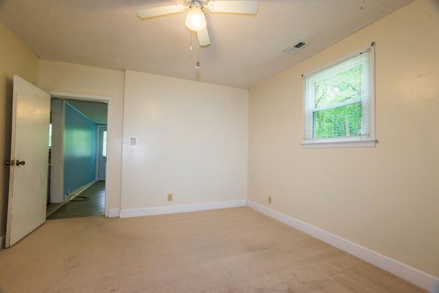 266 Denny Rd, Clarksville, TN 37043