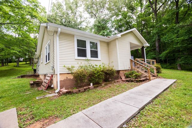 266 Denny Rd, Clarksville, TN 37043