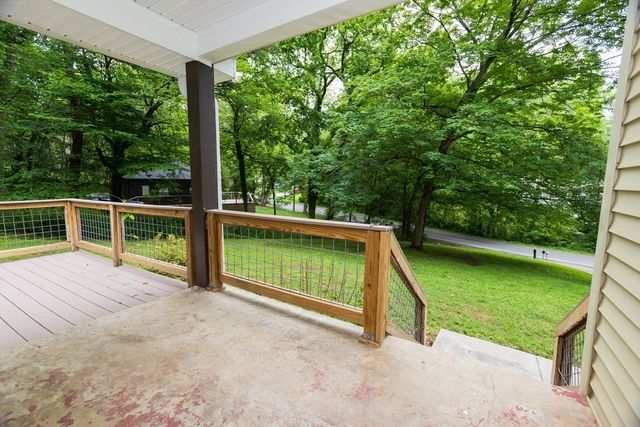266 Denny Rd, Clarksville, TN 37043