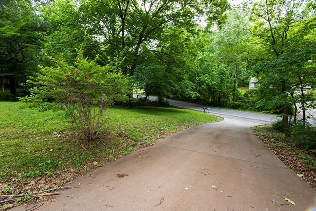 266 Denny Rd, Clarksville, TN 37043