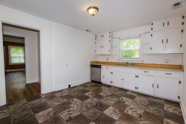 266 Denny Rd, Clarksville, TN 37043