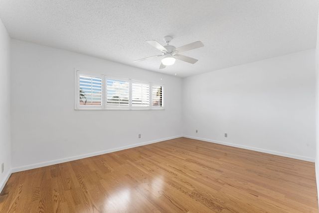 119 OLD MEADOW Way, Palm Beach Gardens, FL 33418