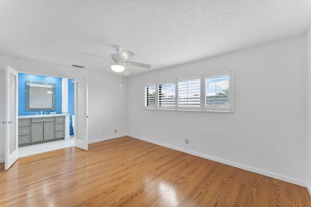 119 OLD MEADOW Way, Palm Beach Gardens, FL 33418
