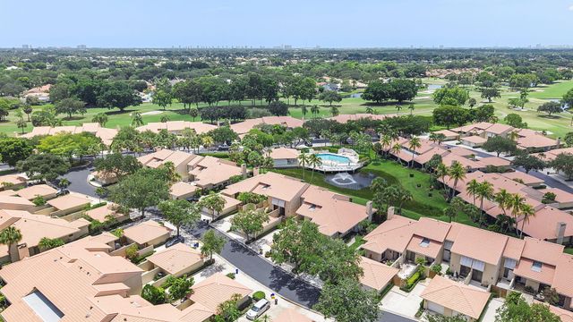 119 OLD MEADOW Way, Palm Beach Gardens, FL 33418