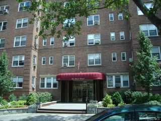 63-61 99th Street D16, Rego Park, NY 11374