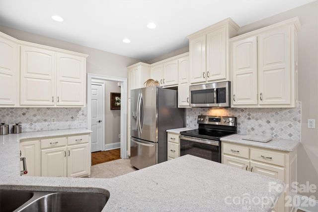 113 Quail Hollow Drive, Kings Mountain, NC 28086