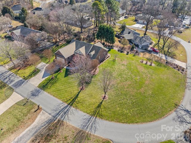 113 Quail Hollow Drive, Kings Mountain, NC 28086
