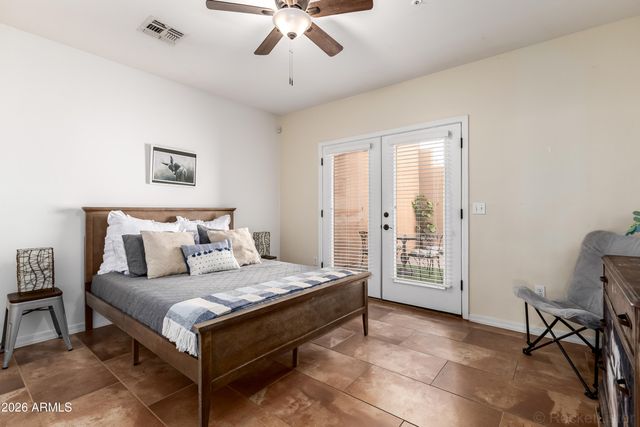 13022 N MOUNTAINSIDE Drive B, Fountain Hills, AZ 85268