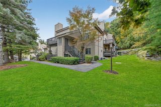 10 Nicole Circle 12, Ossining, NY 10562
