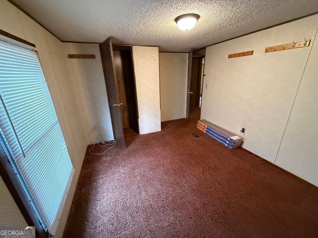 535 Old Stagecoach Road, Carrollton, GA 30116