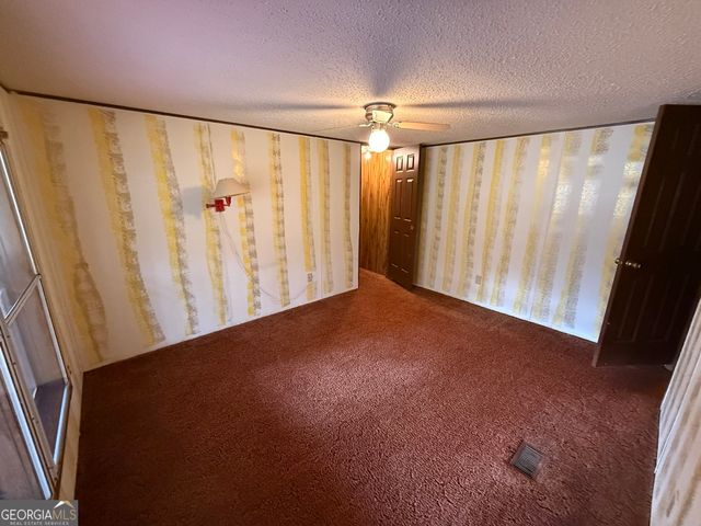 535 Old Stagecoach Road, Carrollton, GA 30116