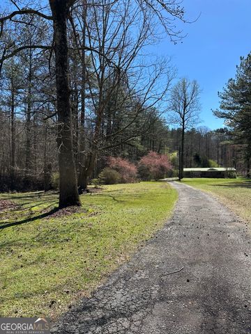 535 Old Stagecoach Road, Carrollton, GA 30116