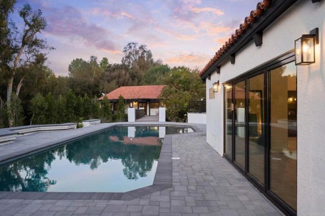 6449 Las Colinas, Rancho Santa Fe, CA 92067