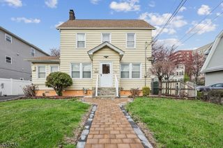 764 Hazard Pl, Elizabeth City, NJ 07208