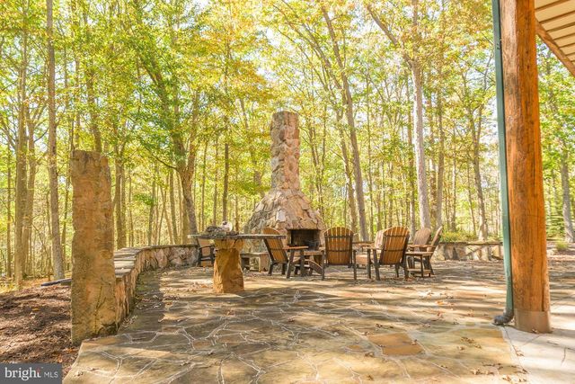 2725 STOCKSLAGER ROAD, Oakland, MD 21550