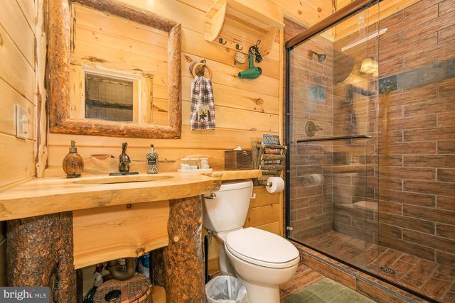 2725 STOCKSLAGER ROAD, Oakland, MD 21550