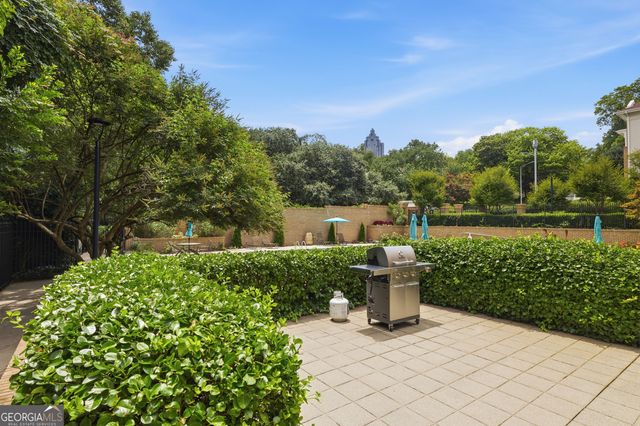 240 Renaissance Parkway NE APT 211, Atlanta, GA 30308