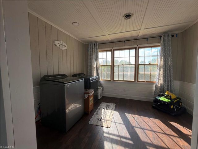 660 Shoals Road, Pinnacle, NC 27043