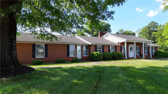 660 Shoals Road, Pinnacle, NC 27043