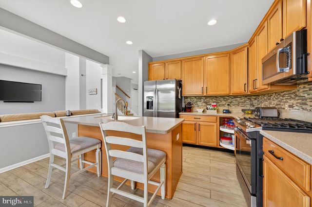 8617 CASCADE RD, Breinigsville, PA 18031