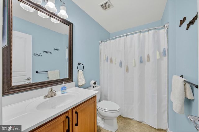 8617 CASCADE RD, Breinigsville, PA 18031