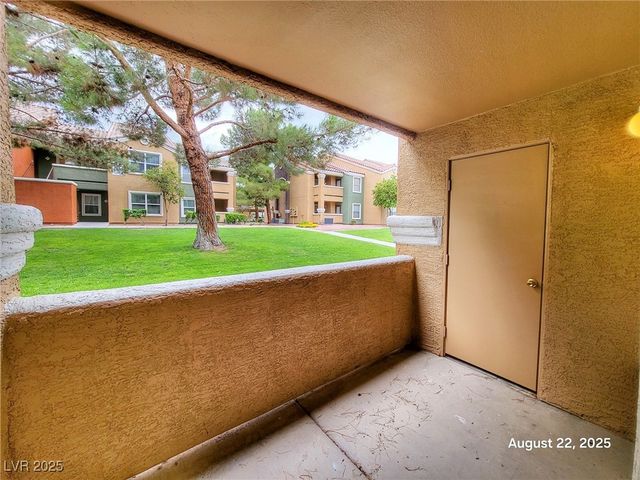 8101 West Flamingo Road 1135, Las Vegas, NV 89147