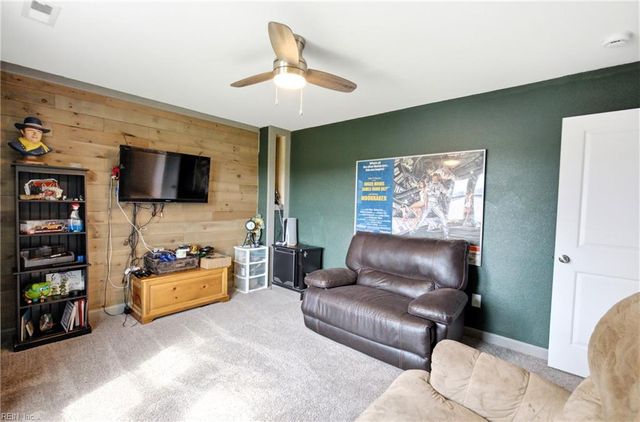 408 Wenger RD, Chesapeake, VA 23322