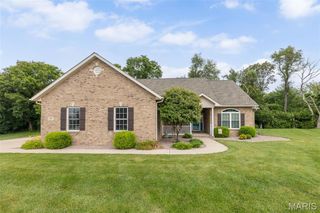 3100 High Pointe Drive, Belleville, IL 62221