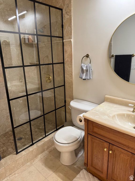 Image 21 of property listing at 14146 S SPYGLASS HILL DR, Draper, UT 84020