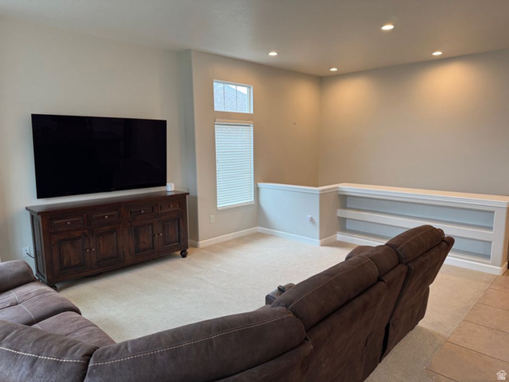 Image 6 of property listing at 14146 S SPYGLASS HILL DR, Draper, UT 84020