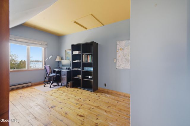 17 Dark Bay Lane, Queensbury, NY 12845