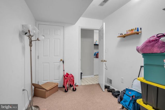 131 CHARTWOOD DR, Harrisburg, PA 17111