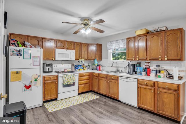 131 CHARTWOOD DR, Harrisburg, PA 17111