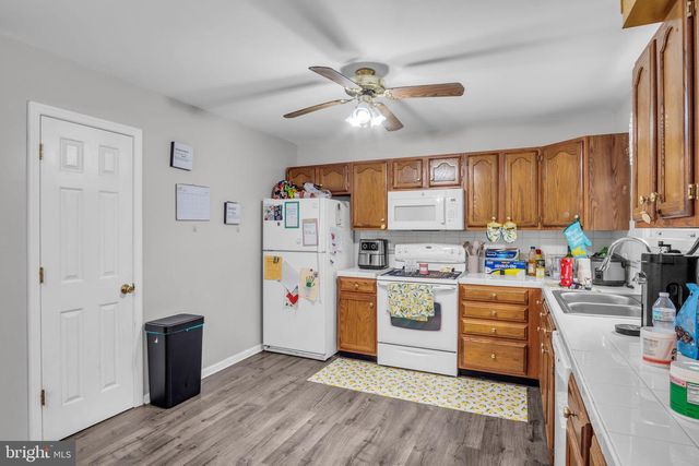 131 CHARTWOOD DR, Harrisburg, PA 17111