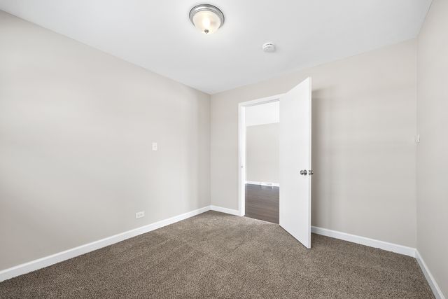 13601 Loomis Lane, Crestwood, IL 60418