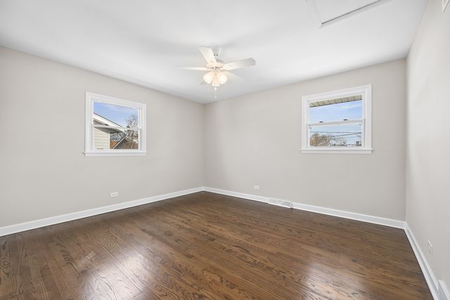 13601 Loomis Lane, Crestwood, IL 60418