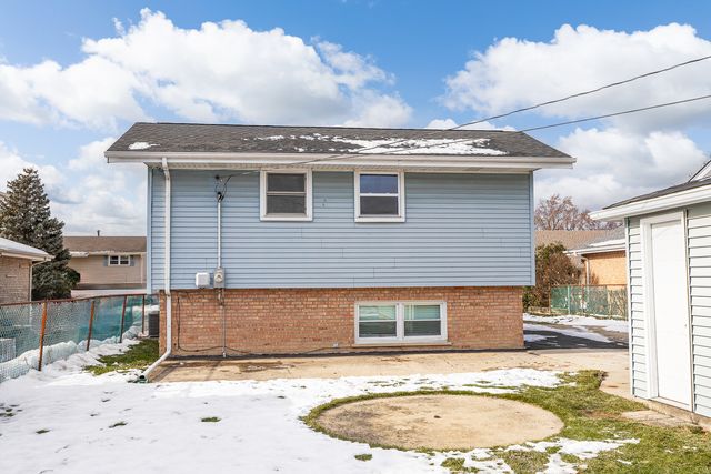 13601 Loomis Lane, Crestwood, IL 60418