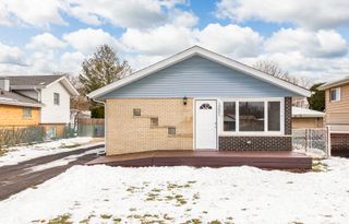 13601 Loomis Lane, Crestwood, IL 60418