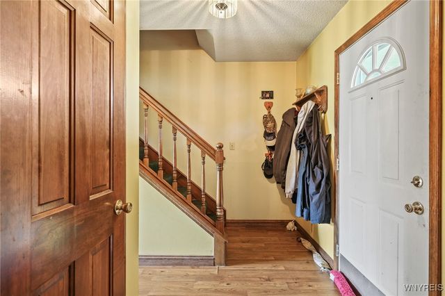 4400 Manor Lane, Hamburg, NY 14075